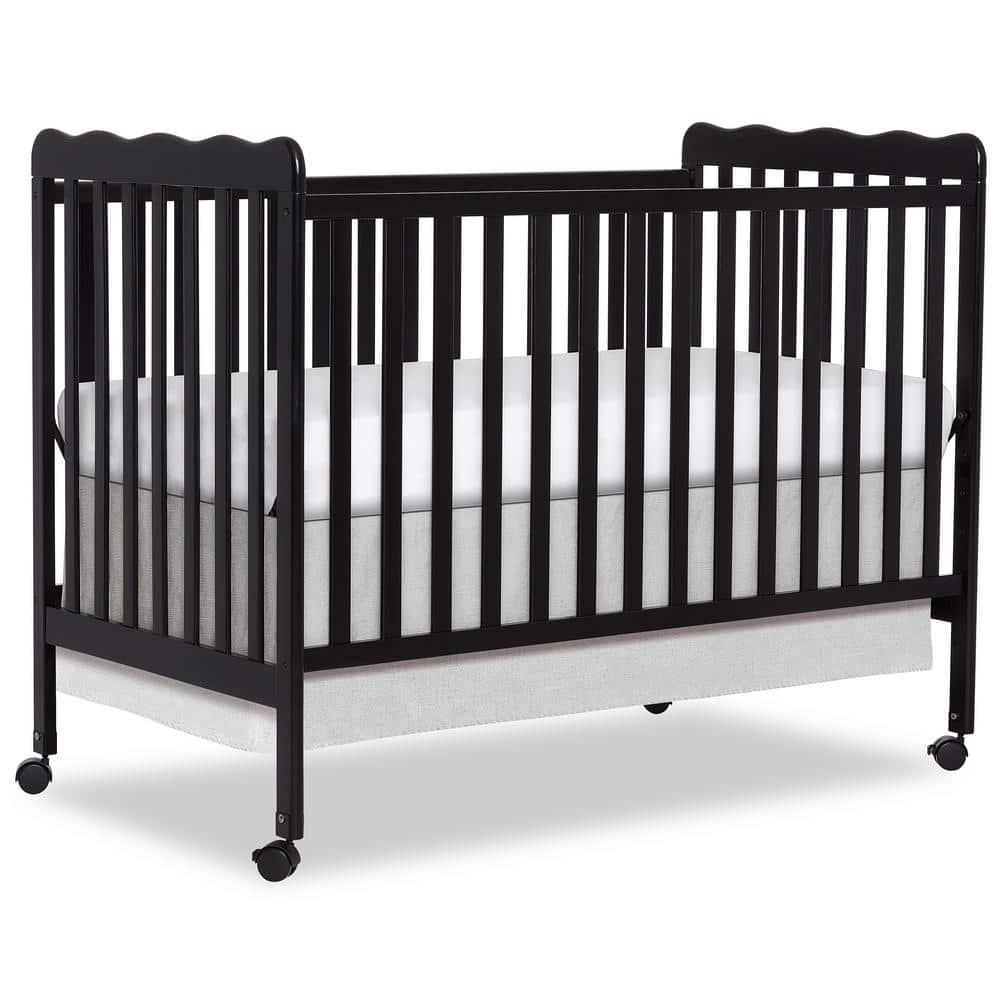 Carson Classic Black 3-in-1 convertible Crib