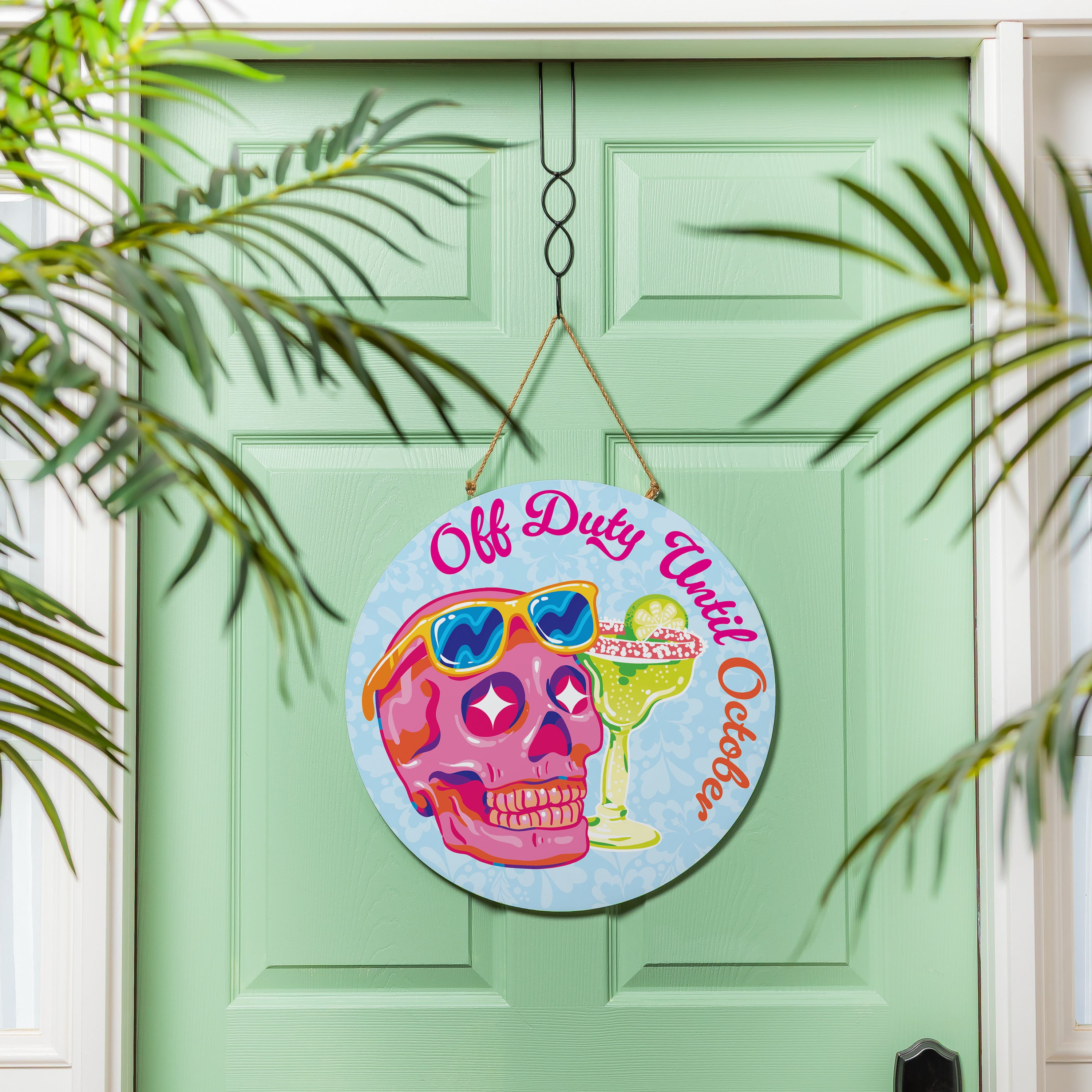 Summerween Off Duty, 18" Door Décor