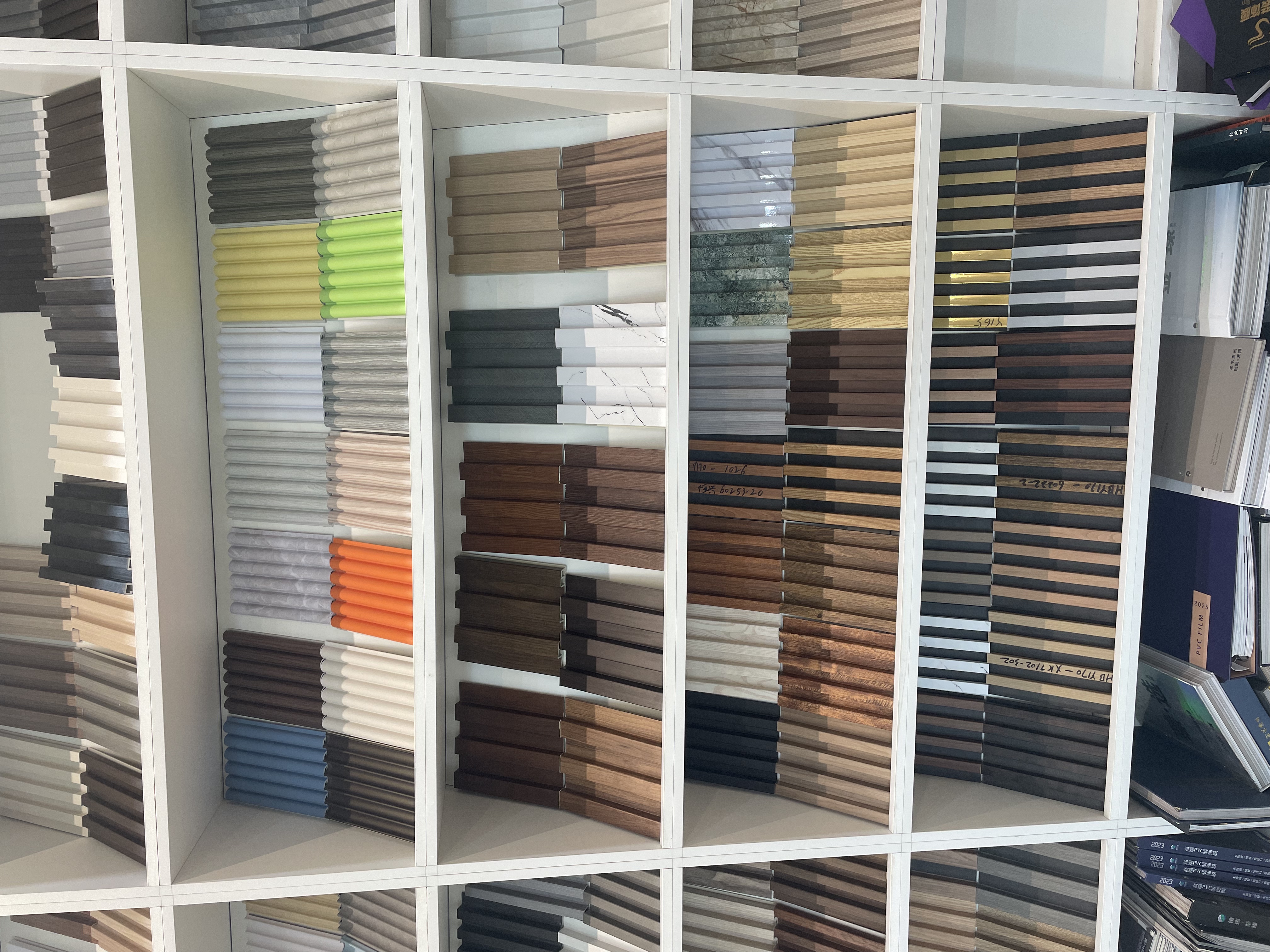 160 Grooved Grille New Material Fireproof Wall Panel Wood-Plastic Grille Wall Panel Home Decoration