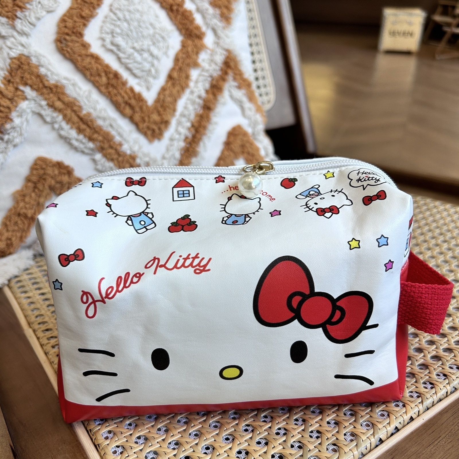 777-3New high-value mobile phone bag versatile tassel adjustable crossbody bag