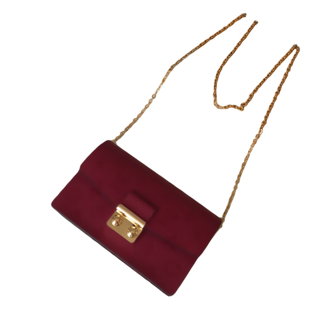 Elegant Durable Full Grain Leather Commuter's Bag with Multiple Adjustable Pockets