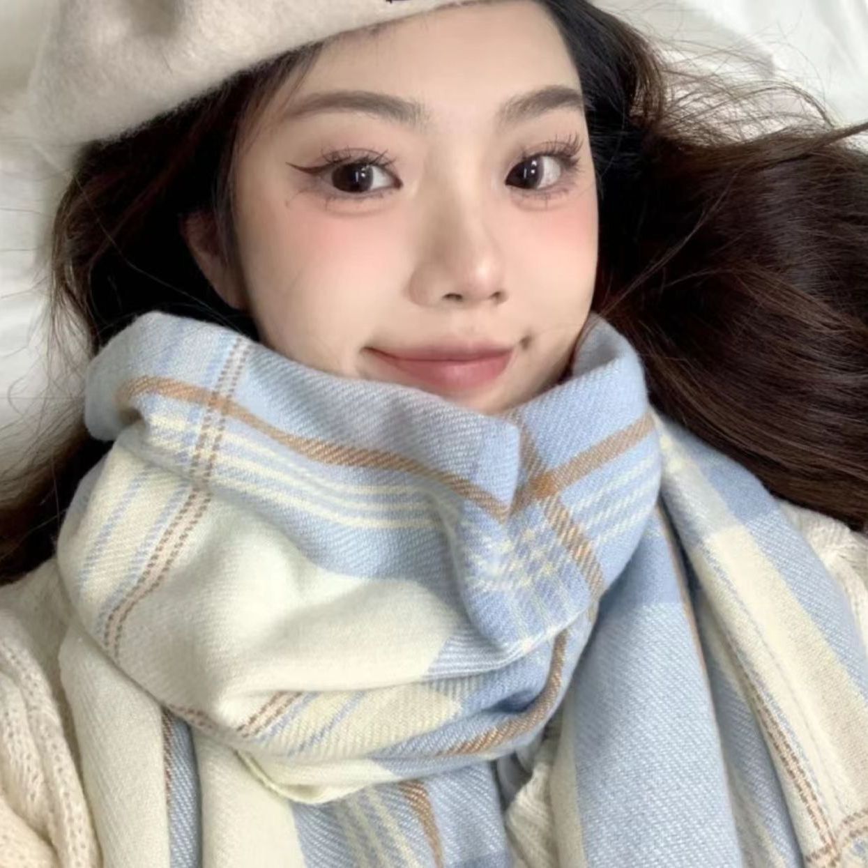 New No. 1075: New Style Winter Couple's Scarf with a Retro Plaid Design, Thickened and Warm for Autumn and Winter