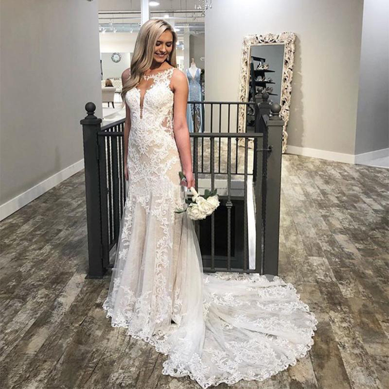 Scoop Neck Lace Mermaid Wedding Dresses Bridal Gowns with Appliques Sweep Train Backless Tulle Bride Dress Plus Size