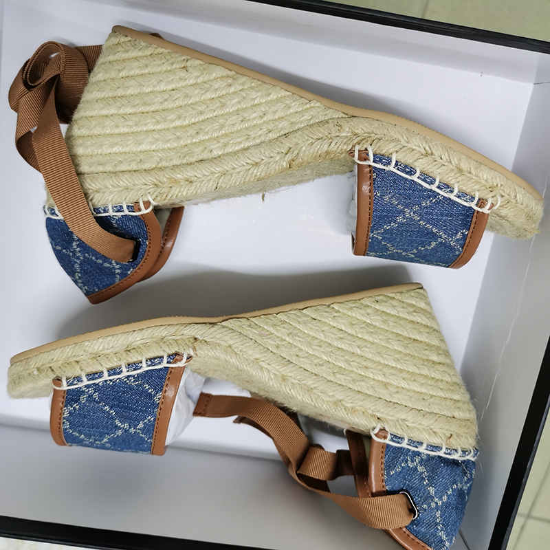 Women Leather Peep-toe Wedge Sandal Platform Espadrille MatelassÃ© sandals Fashion grosgrain Cord Calfskin Canvas Thunky Heel Heels Designer Shoes 6