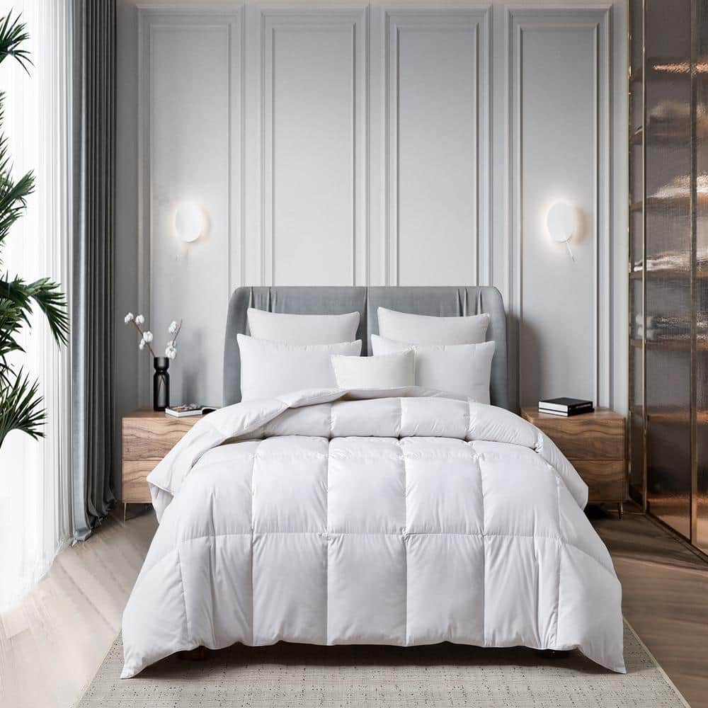 Tencel Cotton Blend 90-Goose Feather 10-Down Fiber All Seasons Full/Queen Comforter