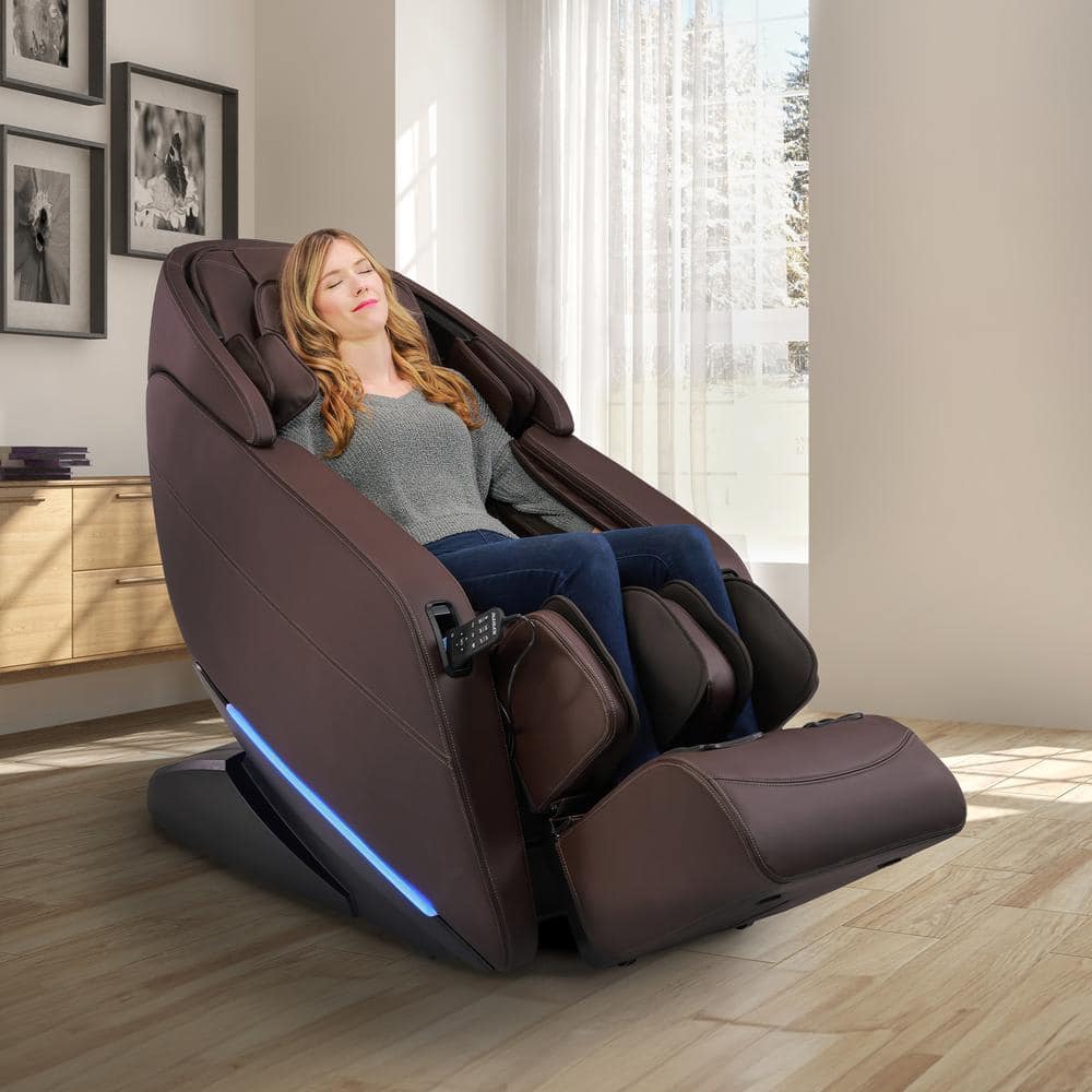 Yugana M780 4D Massage Chair - Faux Material
