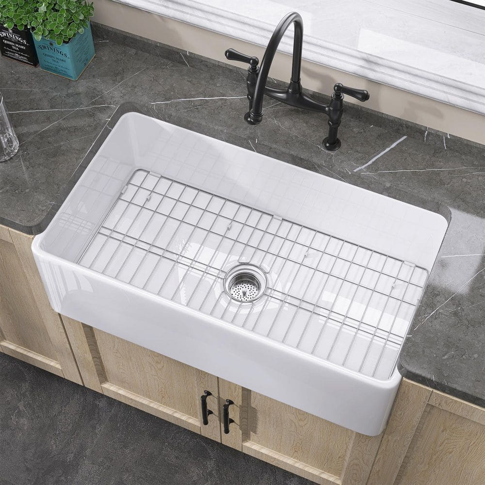 33 in. Apron Front Kitchen Sink Single Bowl White Rectangular Fireclay Farmhouse Kitchen Sink with Bottom Grid Strainer