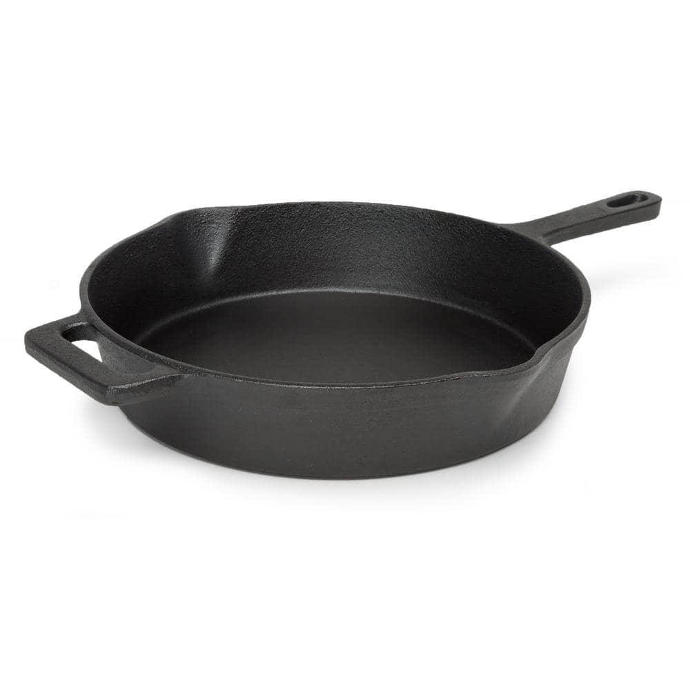 Farmhouse 11 in. Cast Iron Frying Pan in Black